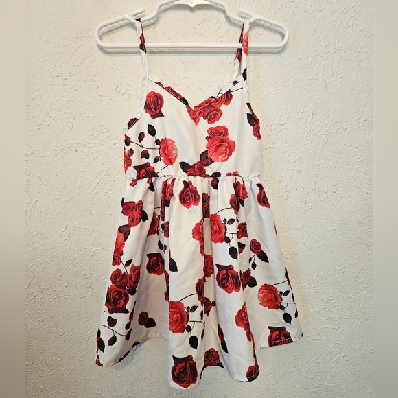 Shein Toddler Rose dress - Picture 2 of 4